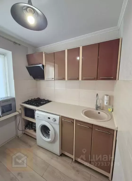 1-к кв. Крым, Симферополь ул. Русская, 38А (21.2 м) - Фото 1