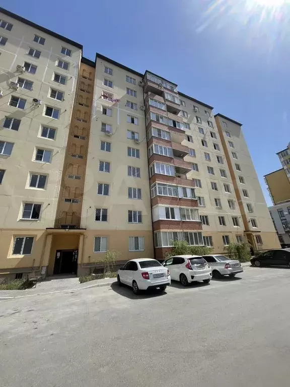 3-к. квартира, 105 м, 4/9 эт. - Фото 1