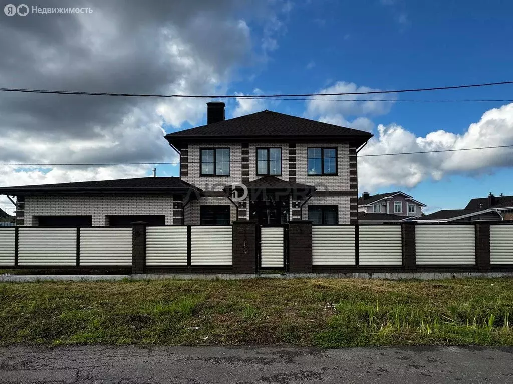 Дом в Акбердино, Тенистая улица, 76 (245.8 м) - Фото 0