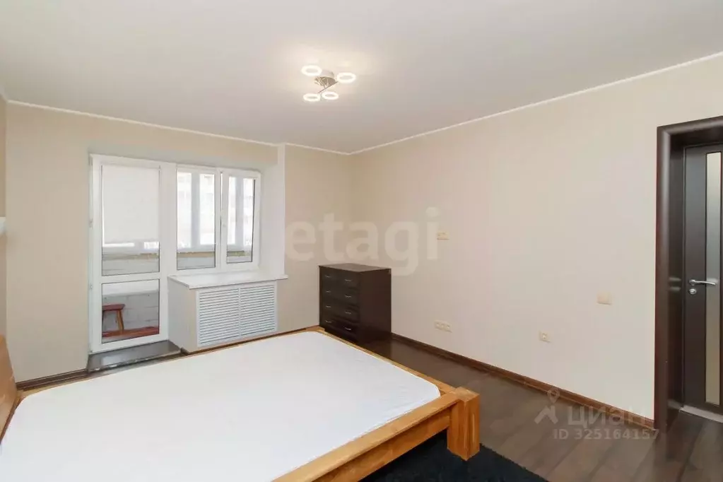 2-к кв. Тюменская область, Тюмень ул. Станислава Карнацевича, 12 (70.0 ... - Фото 2