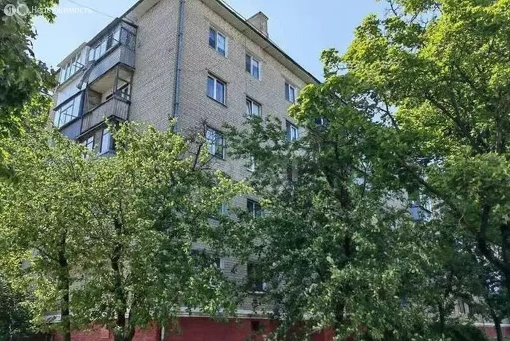 3-комнатная квартира: Белгород, Садовая улица, 53 (61.4 м) - Фото 2