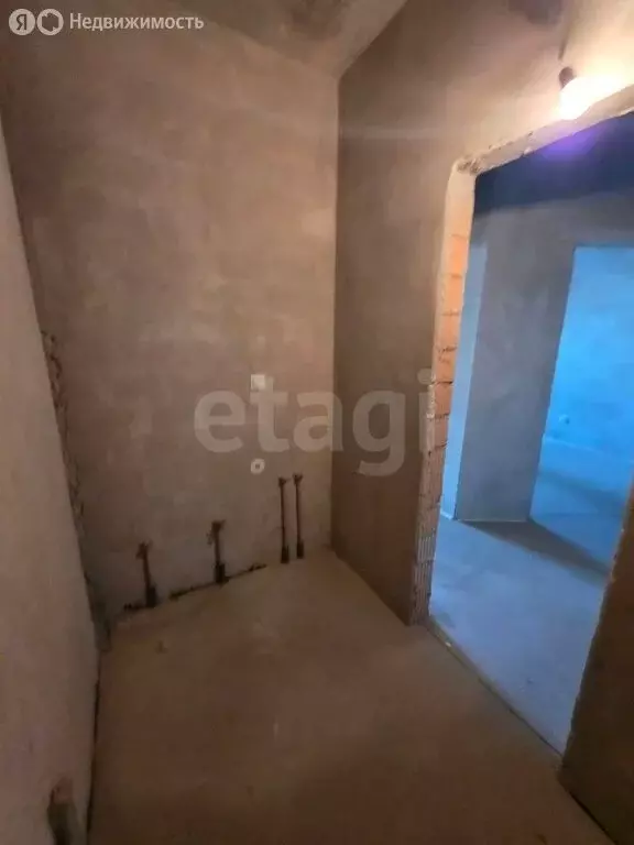 1-комнатная квартира: Калининград, улица Аллея Смелых, 204к1 (34 м) - Фото 2