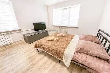 1-к кв. Московская область, Лобня Мирная ул., 6 (41.0 м) - Фото 0
