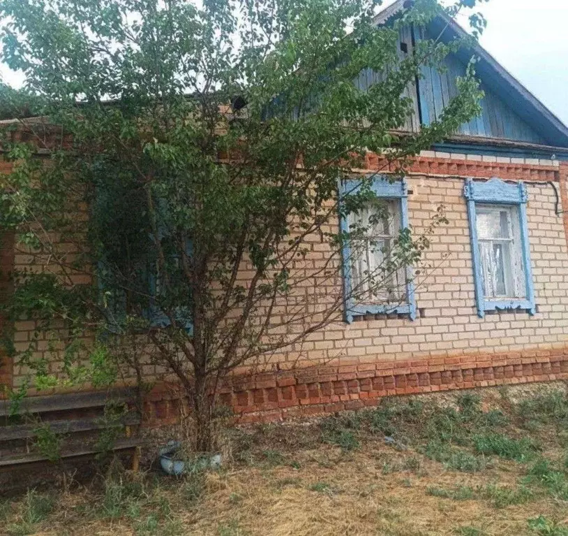 Дом в Саратовская область, Энгельсский район, с. Терновка Центральная ... - Фото 1