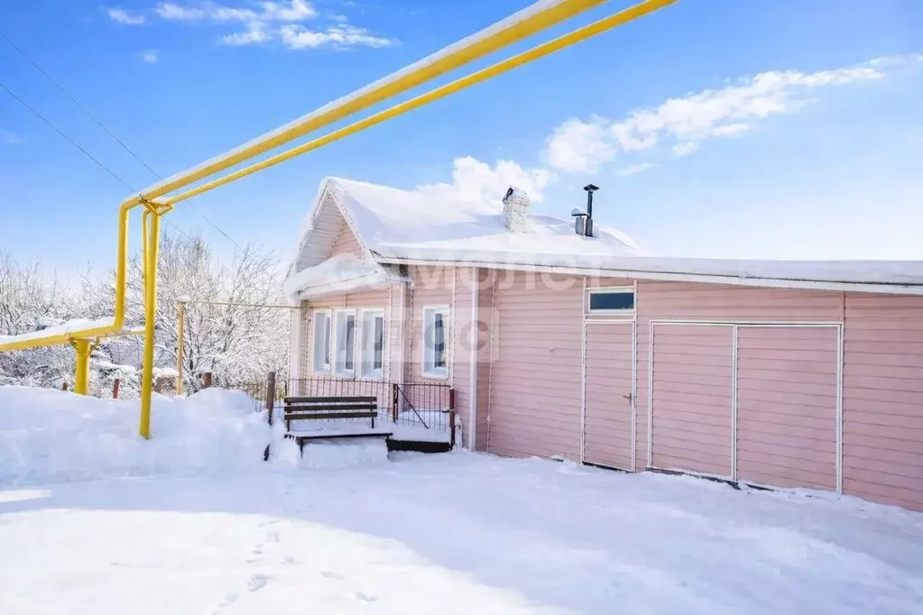 Дом в Челябинская область, Верхний Уфалей ул. Энгельса (48 м) - Фото 1