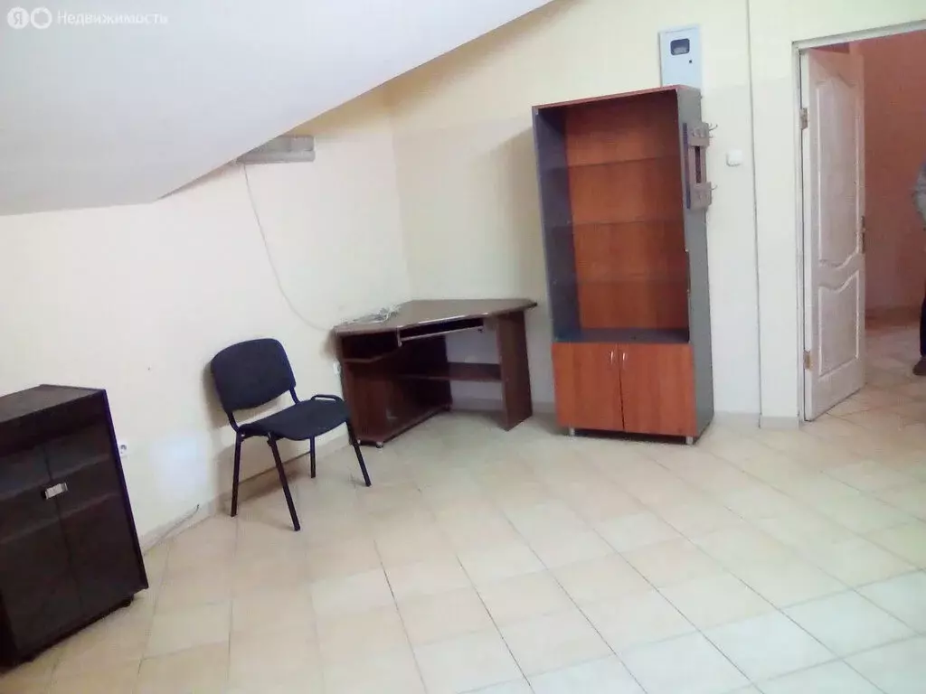 Офис (15 м) - Фото 2