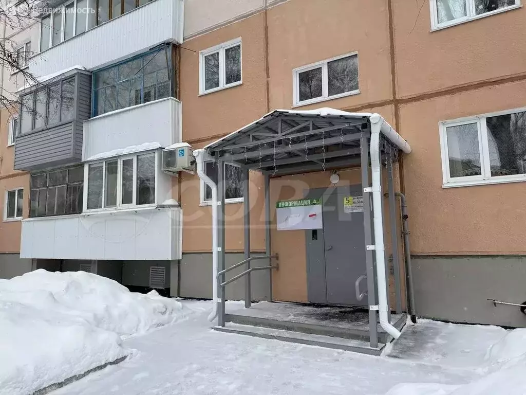 3-комнатная квартира: Курган, улица Войкова, 21 (62.9 м) - Фото 2