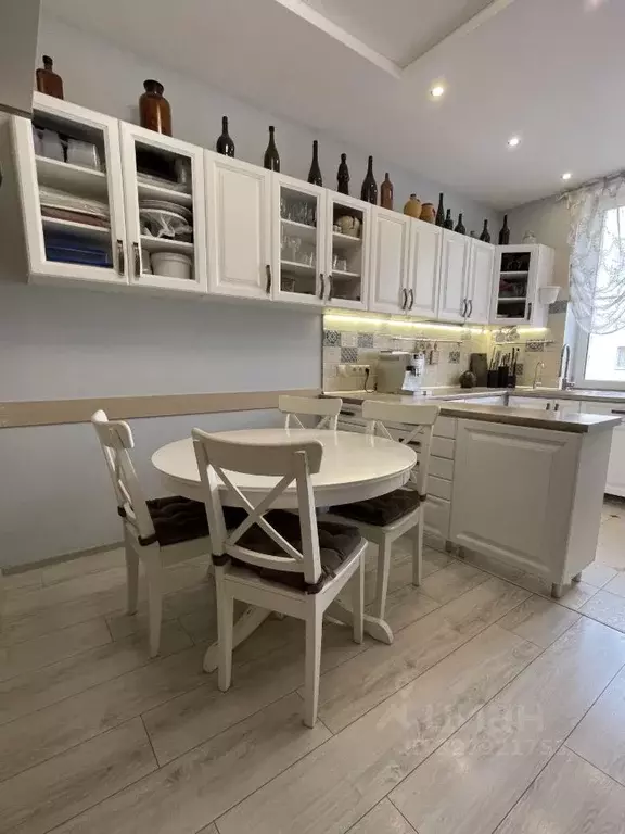 3-к кв. Санкт-Петербург ул. Адмирала Коновалова, 2-4 (87.3 м) - Фото 1