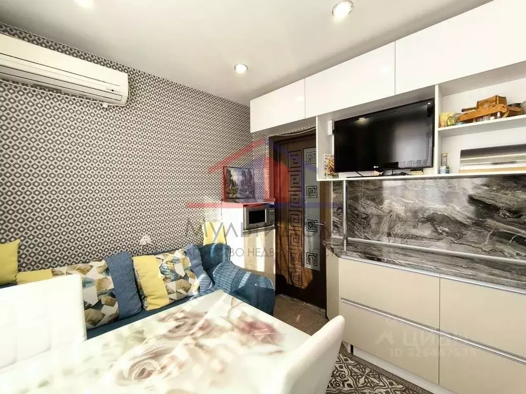 1-к кв. Белгородская область, Губкин ул. Дзержинского, 121А (40.1 м) - Фото 2