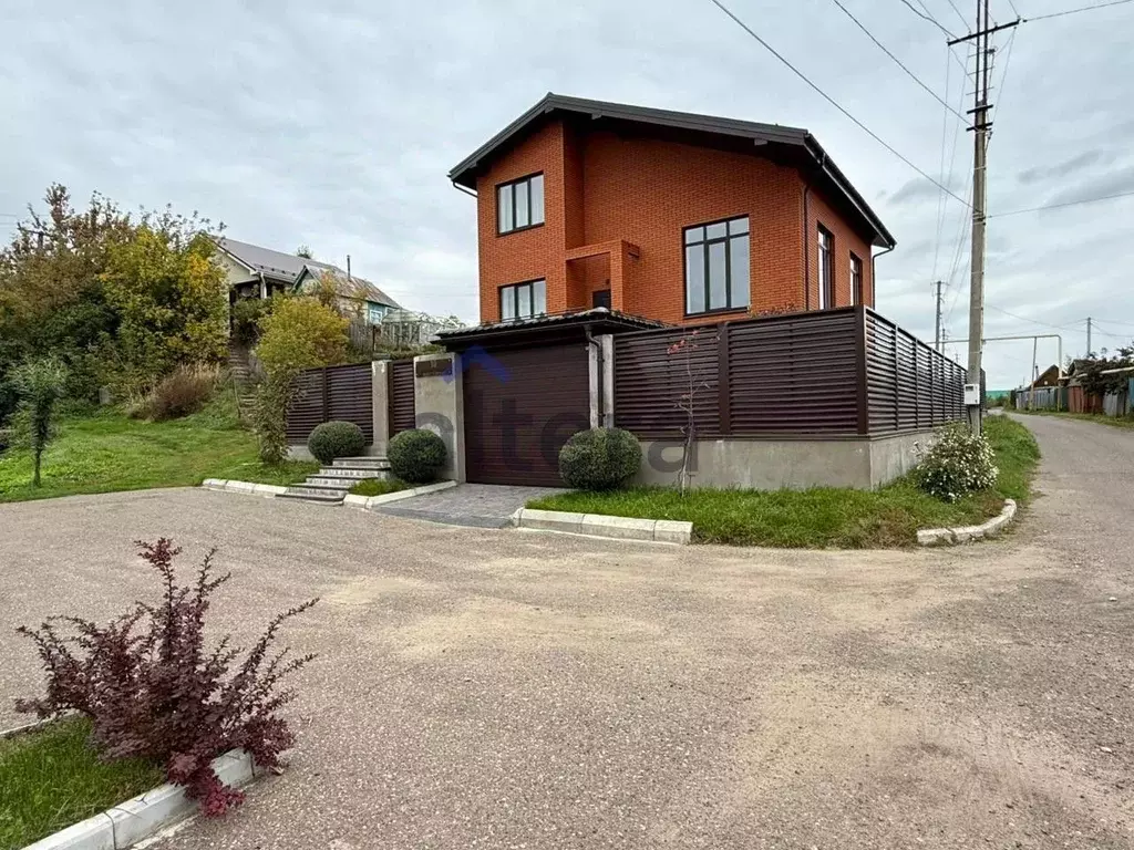 Дом в Татарстан, с. Пестрецы ул. Набережная, 38 (189 м) - Фото 1