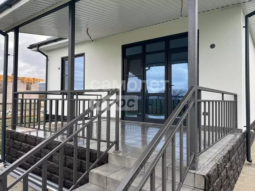 Дом в Краснодарский край, Новороссийск городской округ, Семигорский ... - Фото 2