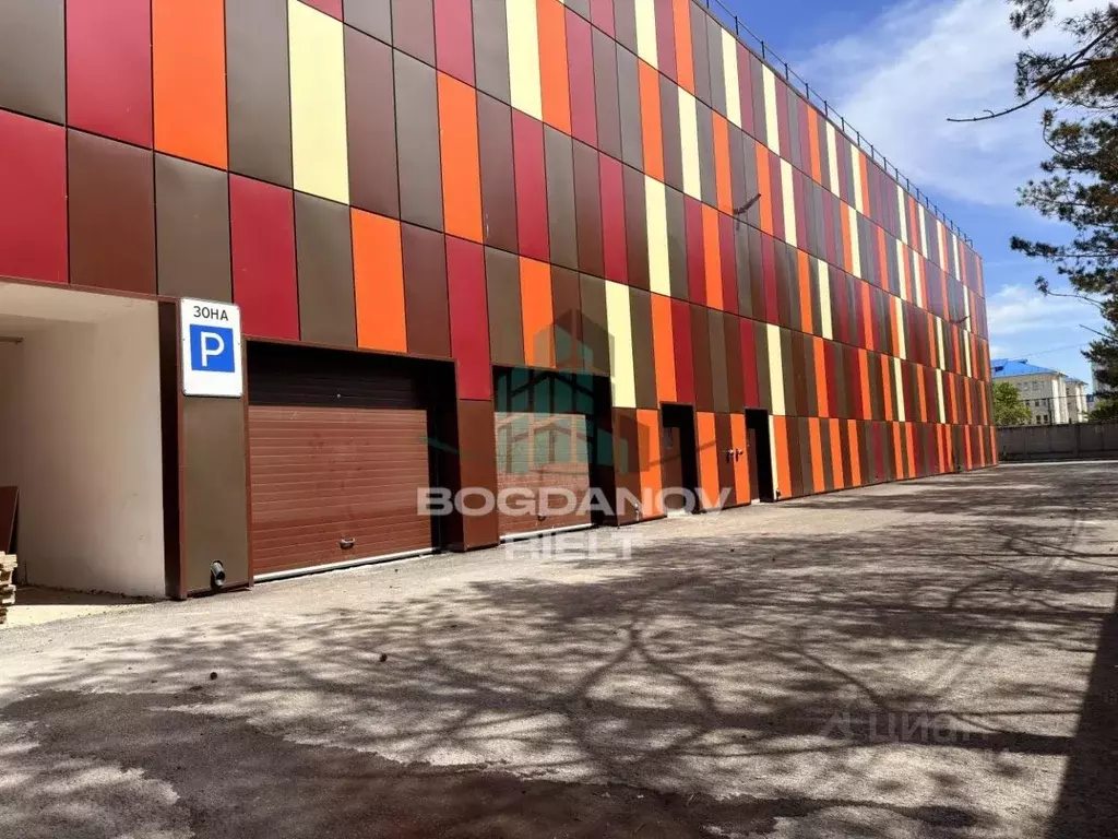 Гараж в Омская область, Омск просп. Комарова, 13/3 (25 м) - Фото 1