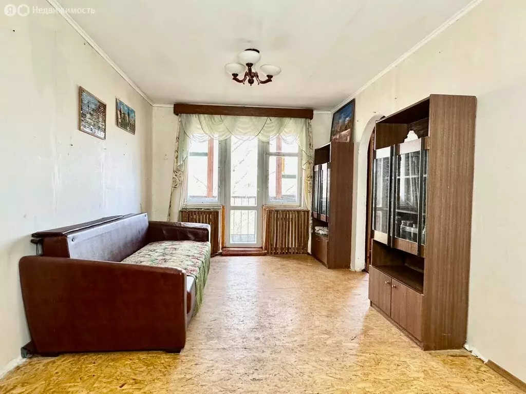 3-комнатная квартира: Гатчина, улица Чехова, 18 (56.5 м) - Фото 1