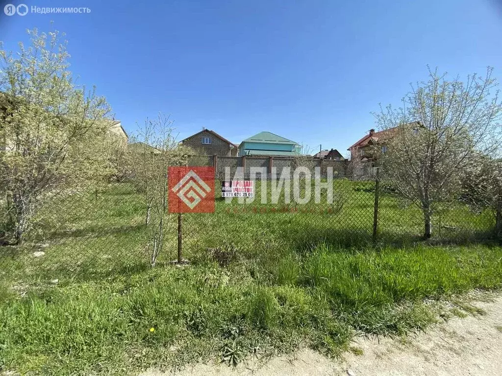 Участок в Симферопольский район, Чистенское сельское поселение, село ... - Фото 1