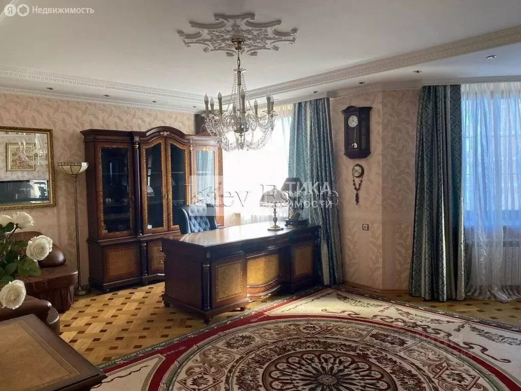 4-комнатная квартира: Красногорск, Лесная улица, 17 (130 м) - Фото 1