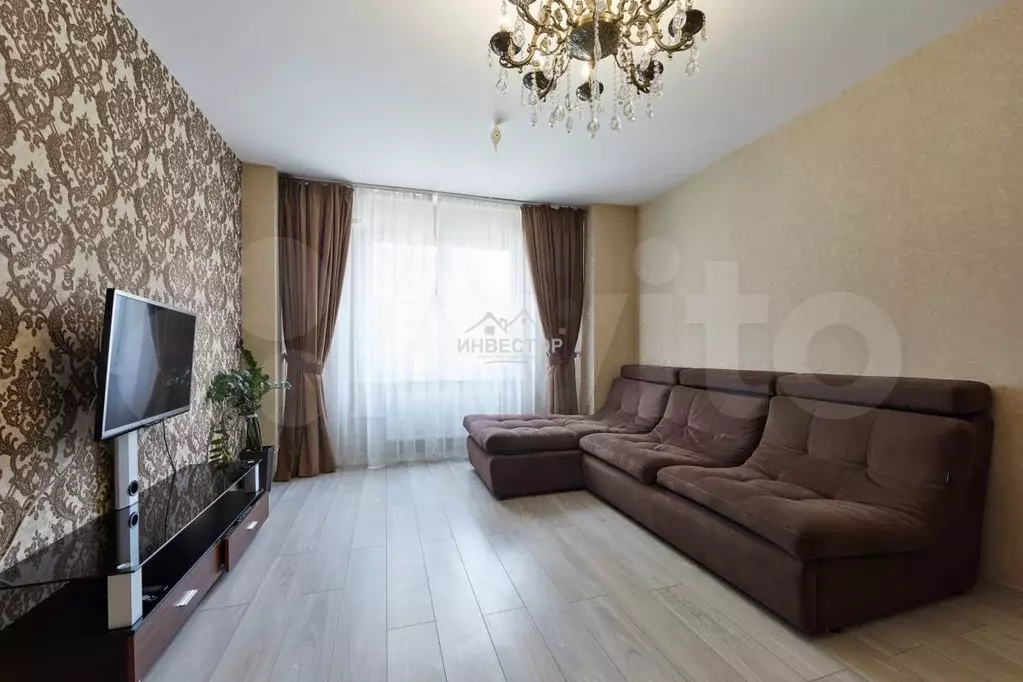 3-к. квартира, 95 м, 2/16 эт. - Фото 1