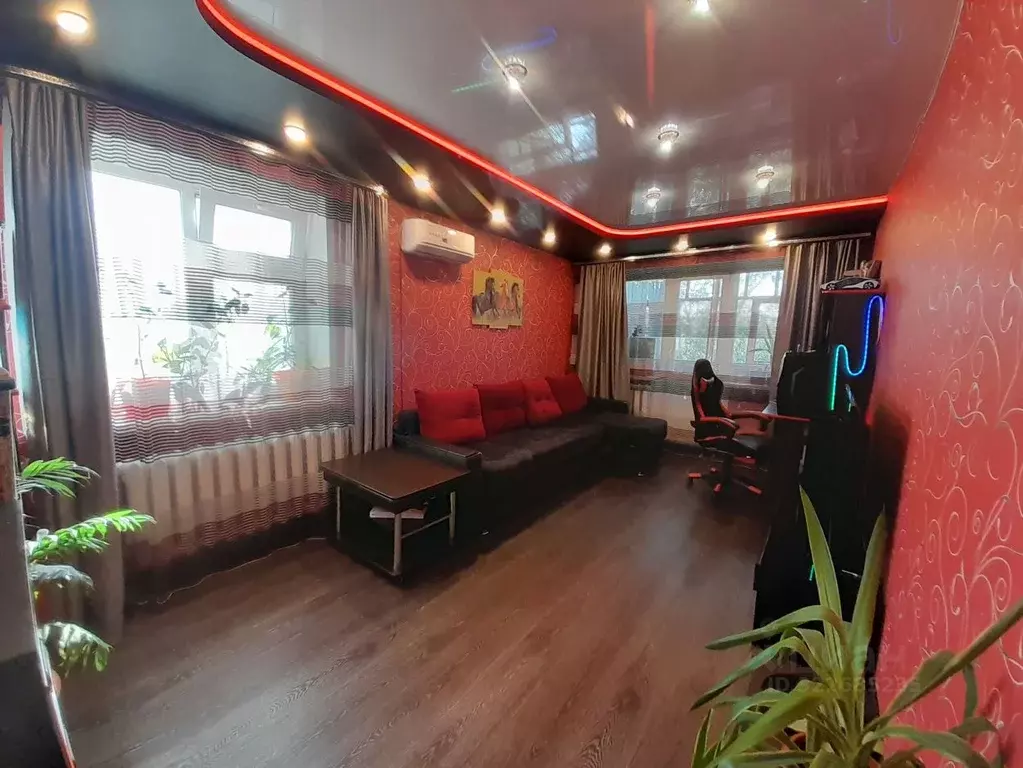 2-к кв. Курганская область, Курган ул. Сухэ-Батора, 4 (42.5 м) - Фото 1