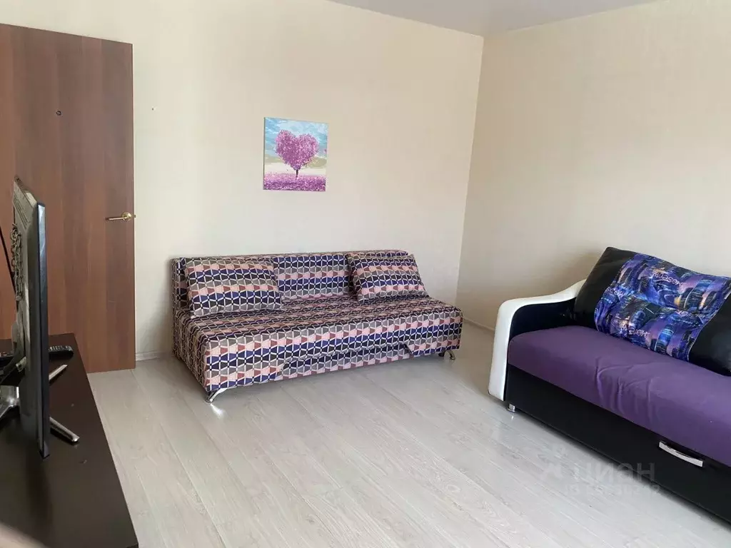 2-к кв. Иркутская область, Иркутск просп. Маршала Жукова, 11 (70.0 м) - Фото 1
