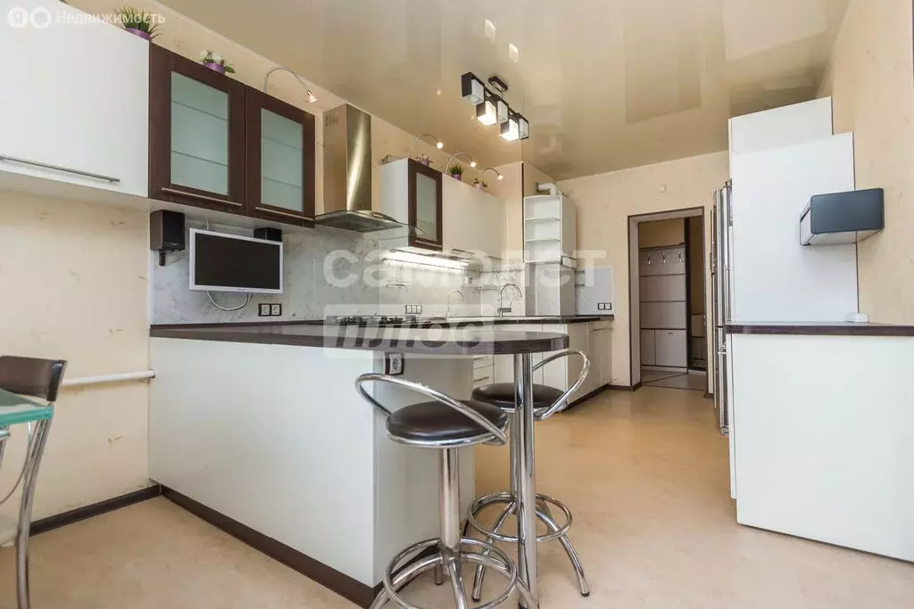 3-комнатная квартира: Уфа, Армавирская улица, 15А (117.6 м) - Фото 2