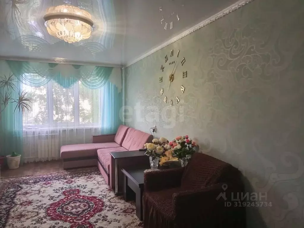 3-к кв. Оренбургская область, Оренбург Всесоюзная ул., 3 (66.0 м) - Фото 0