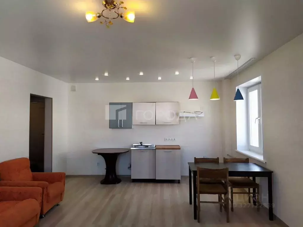 3-к кв. Новосибирская область, Новосибирск ул. Николая Сотникова, 21 ... - Фото 1