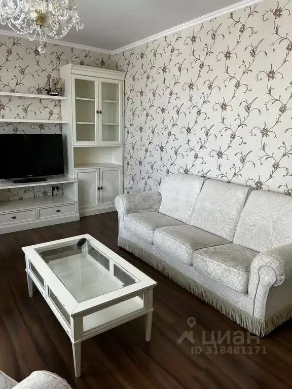 3-к кв. Калининградская область, Калининград ул. Горького, 207 (84.4 ... - Фото 1