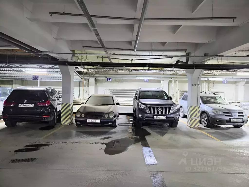 Гараж в Челябинская область, Челябинск ул. Труда, 164 (17 м) - Фото 1