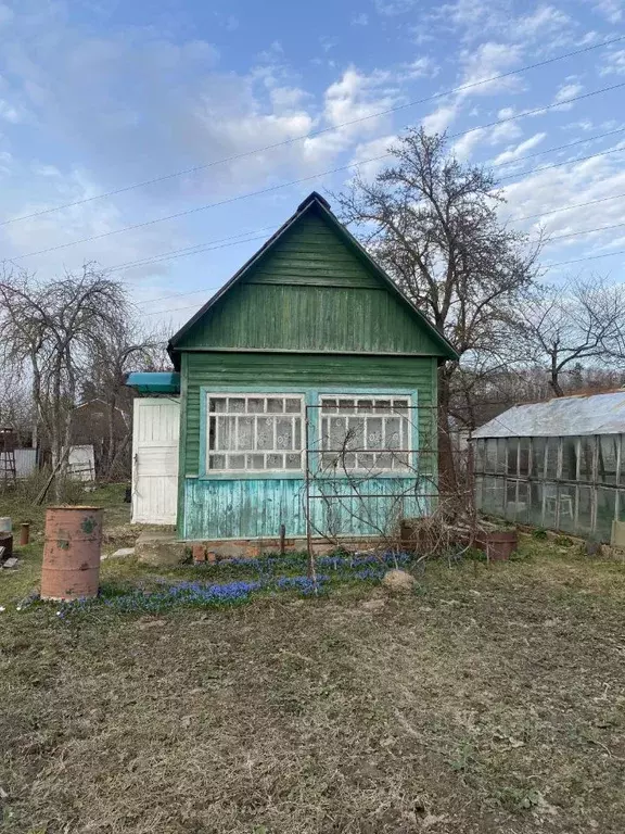 Дом в Калужская область, Калуга Прогресс СНТ, туп. Малиновый (20 м) - Фото 0