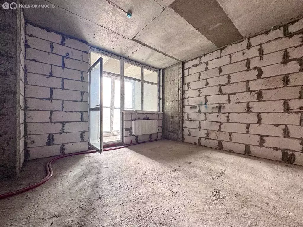 Квартира-студия: Ростов-на-Дону, Привокзальная улица, 3 (34 м) - Фото 1