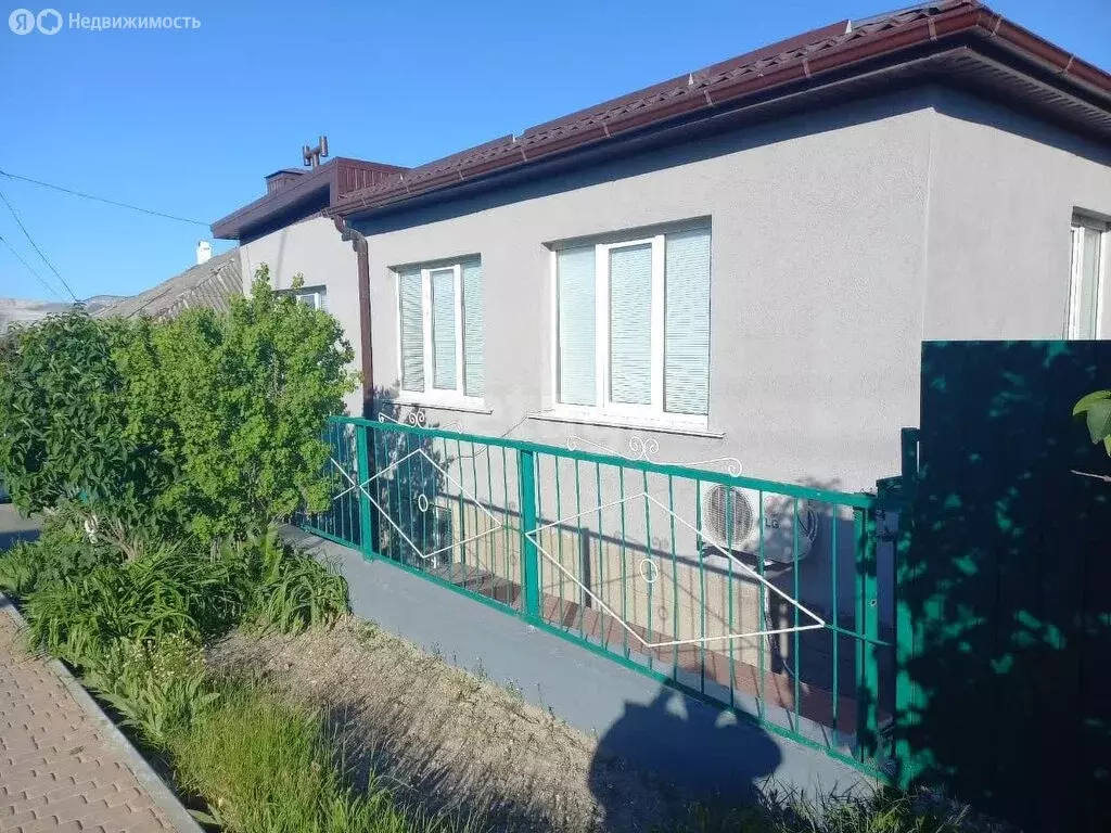 Дом в Новороссийск, улица Осоавиахима (147 м) - Фото 0