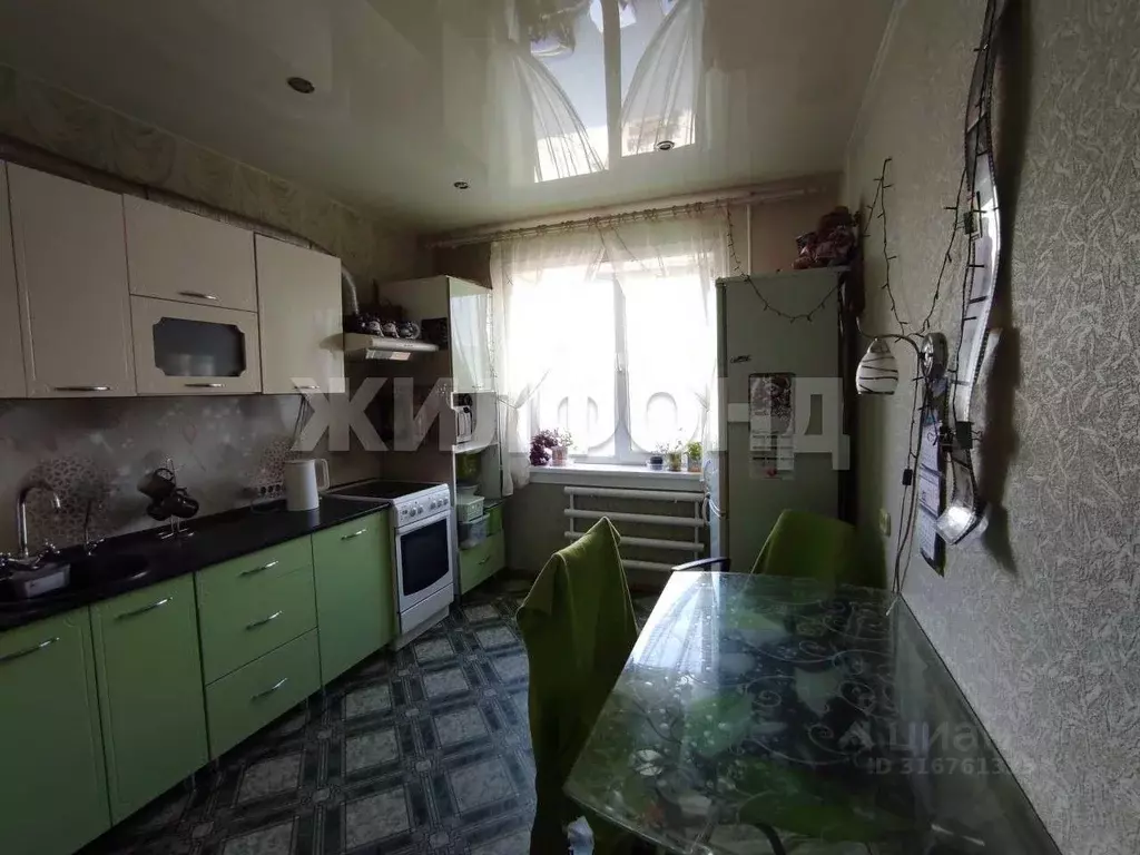 3-к кв. Новосибирская область, Искитимский район, Линево городское ... - Фото 1