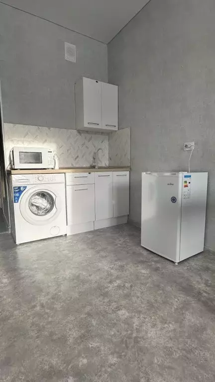 Свободной планировки кв. Красноярский край, Красноярск ул. Сады, 6Г ... - Фото 1