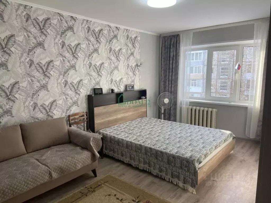 1-к кв. Тюменская область, Тобольск 4-й мкр, 9А (36.0 м) - Фото 1