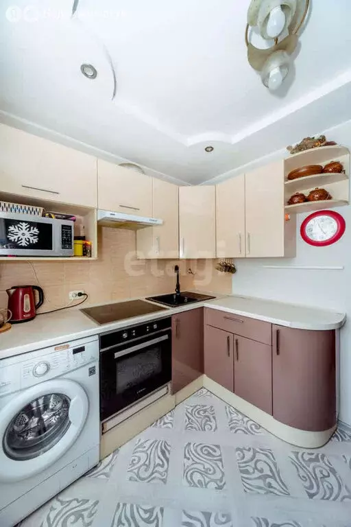 3-комнатная квартира: Бийск, Красноармейская улица, 174 (59.9 м) - Фото 2