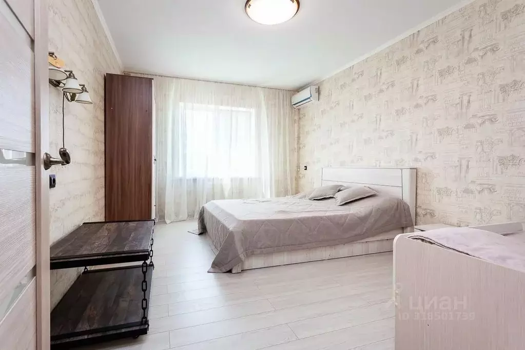 3-к кв. Краснодарский край, Краснодар Московский мкр, ул. Им. ... - Фото 0