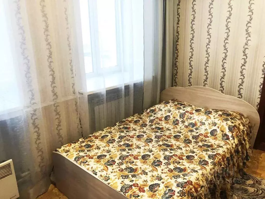 Комната Хакасия, Абаза ул. Гагарина, 5А - Фото 0