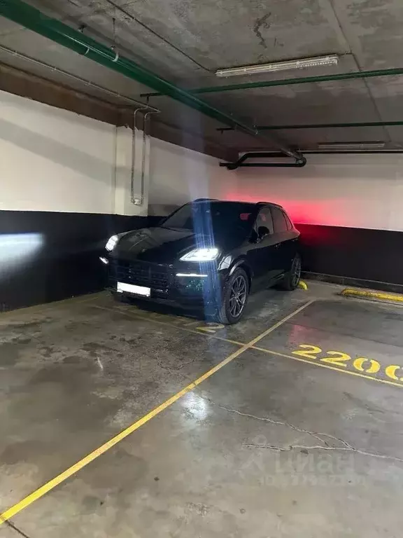 Гараж в Москва 1-й Красногвардейский проезд, 19 (28 м) - Фото 0