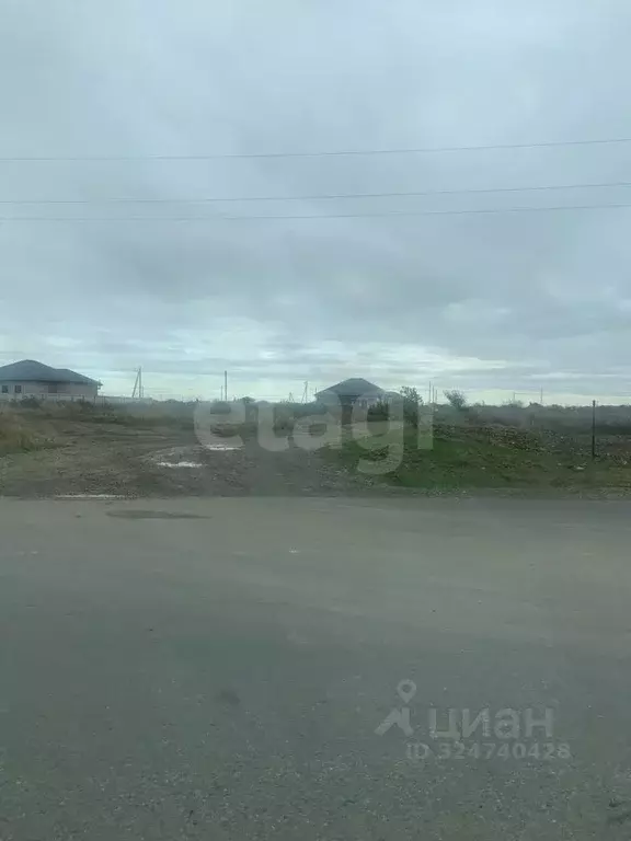 Участок в Адыгея, Майкоп городской округ, Гавердовский хут. ул. ... - Фото 1