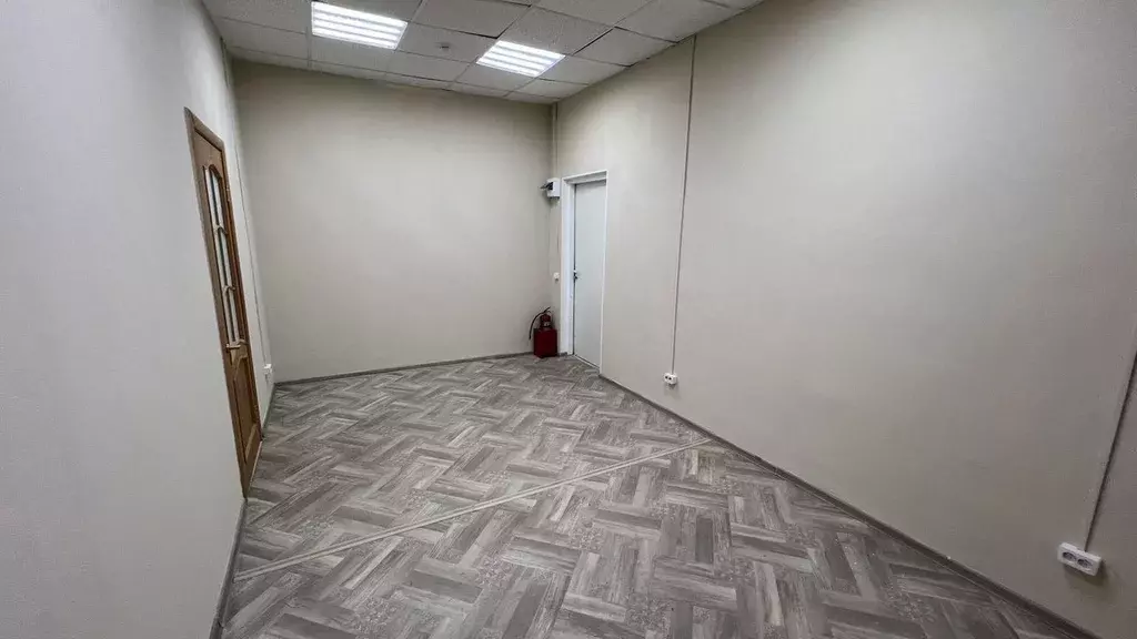 Помещение свободного назначения в Свердловская область, Первоуральск ... - Фото 2