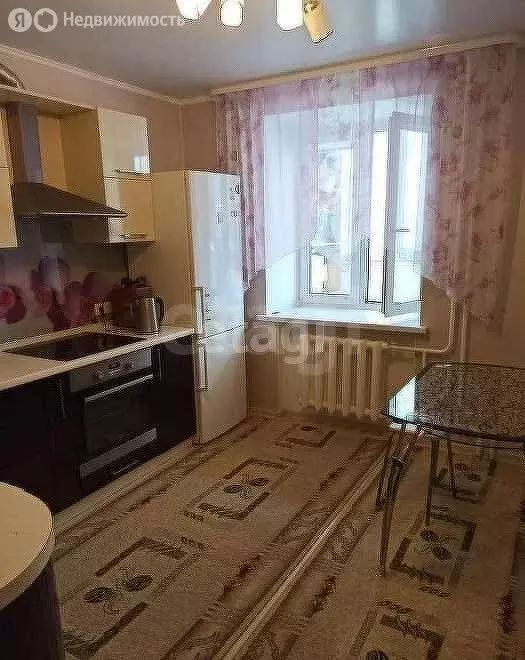 2-комнатная квартира: Тюмень, улица Самарцева, 30 (51 м) - Фото 1