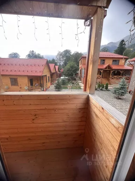Комната Карачаево-Черкесия, Зеленчукский район, с. Архыз  (17.0 м) - Фото 1