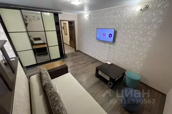 1-к кв. Крым, Симферополь ул. Трубаченко, 20 (42.0 м) - Фото 0