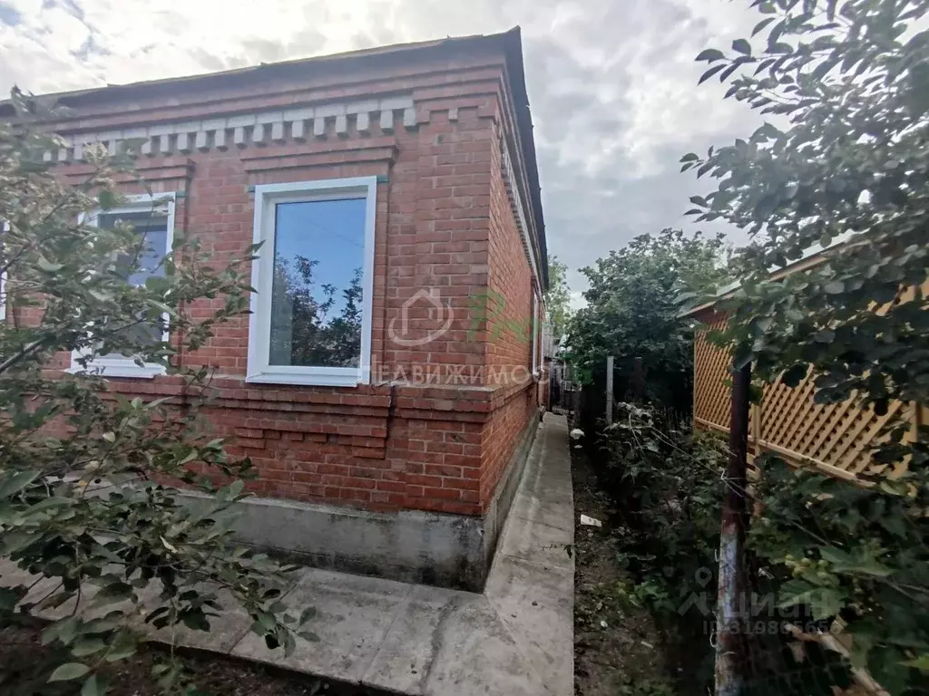Дом в Краснодарский край, Ейское городское поселение, пос. Широчанка ... - Фото 0