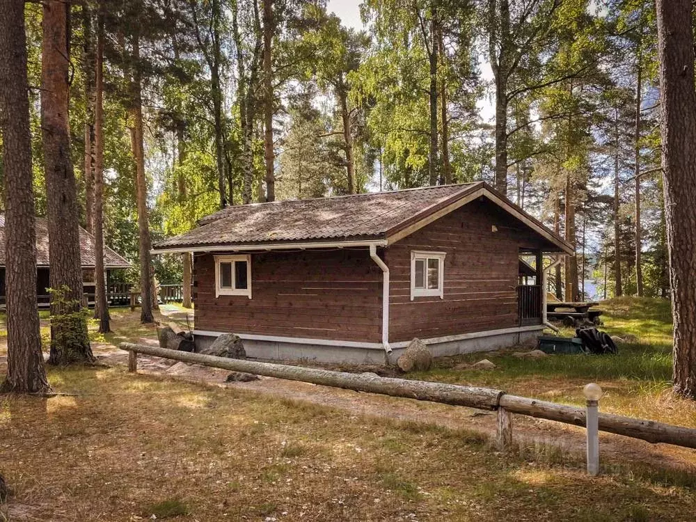Дом в Ленинградская область, Приозерский район, Громовское с/пос, пос. ... - Фото 1