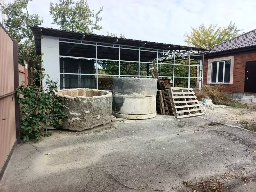 Дом в Ростовская область, Азовский район, Кагальницкое с/пос, с. ... - Фото 1