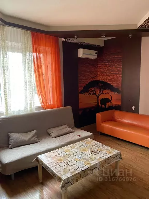 2-к кв. Ростовская область, Таганрог Смирновский пер., 121К (80.0 м) - Фото 0
