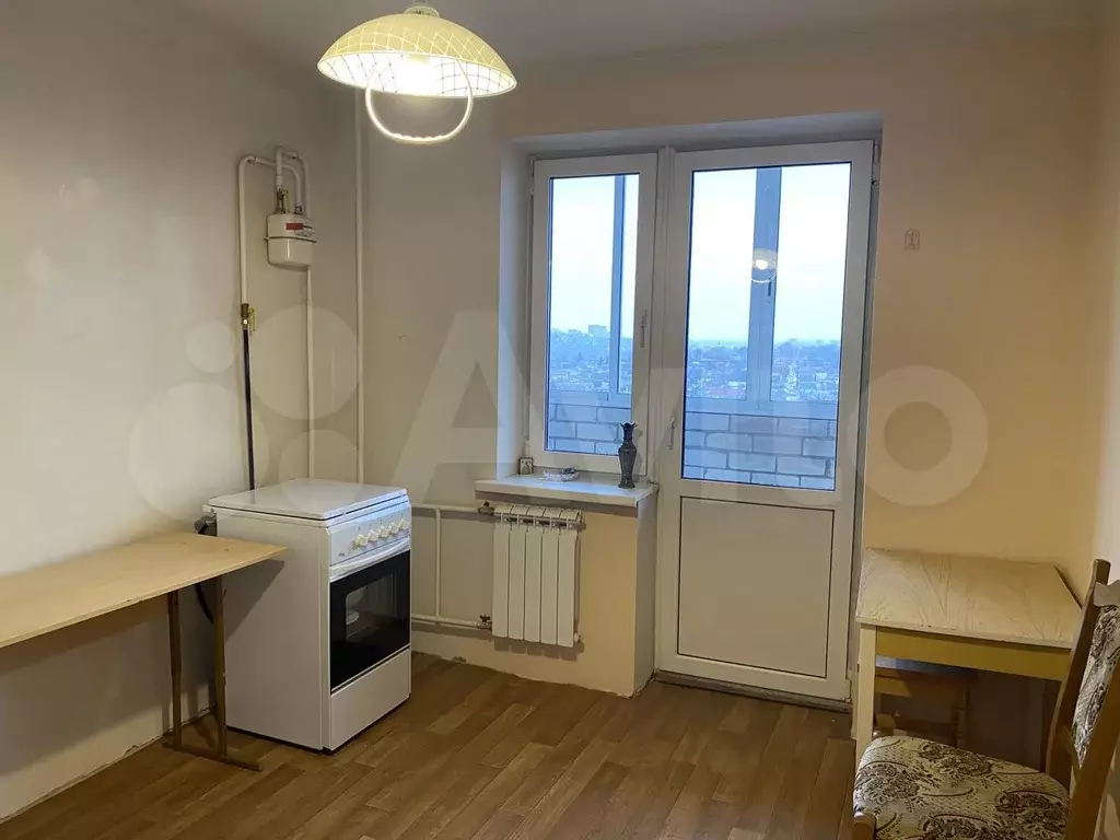 1-к. квартира, 50 м, 9/10 эт. - Фото 1