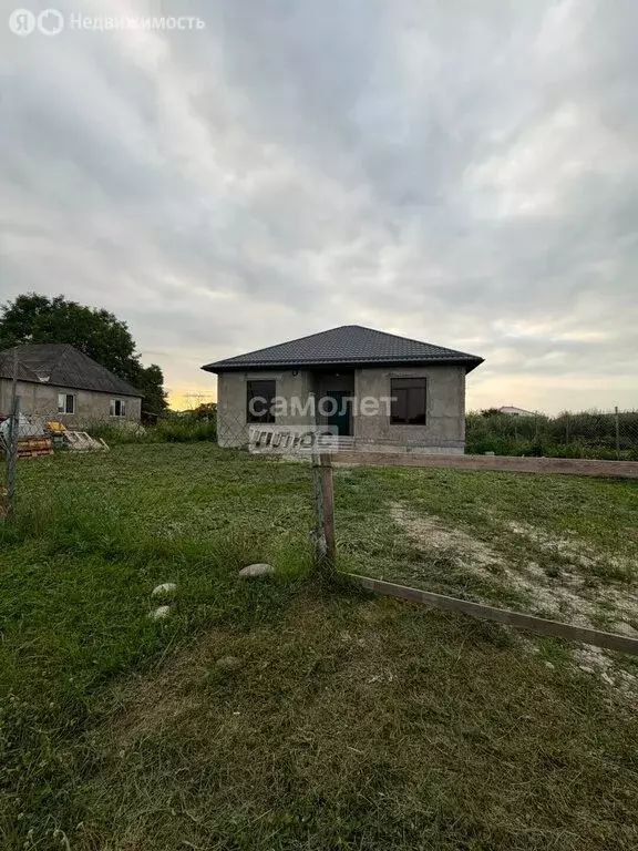 Дом в село Нартан, улица Братьев Агзаговых (112 м) - Фото 2