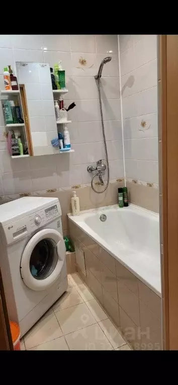 2-к кв. Саха (Якутия), Якутск ул. Федора Попова, 10/1 (50.0 м) - Фото 2