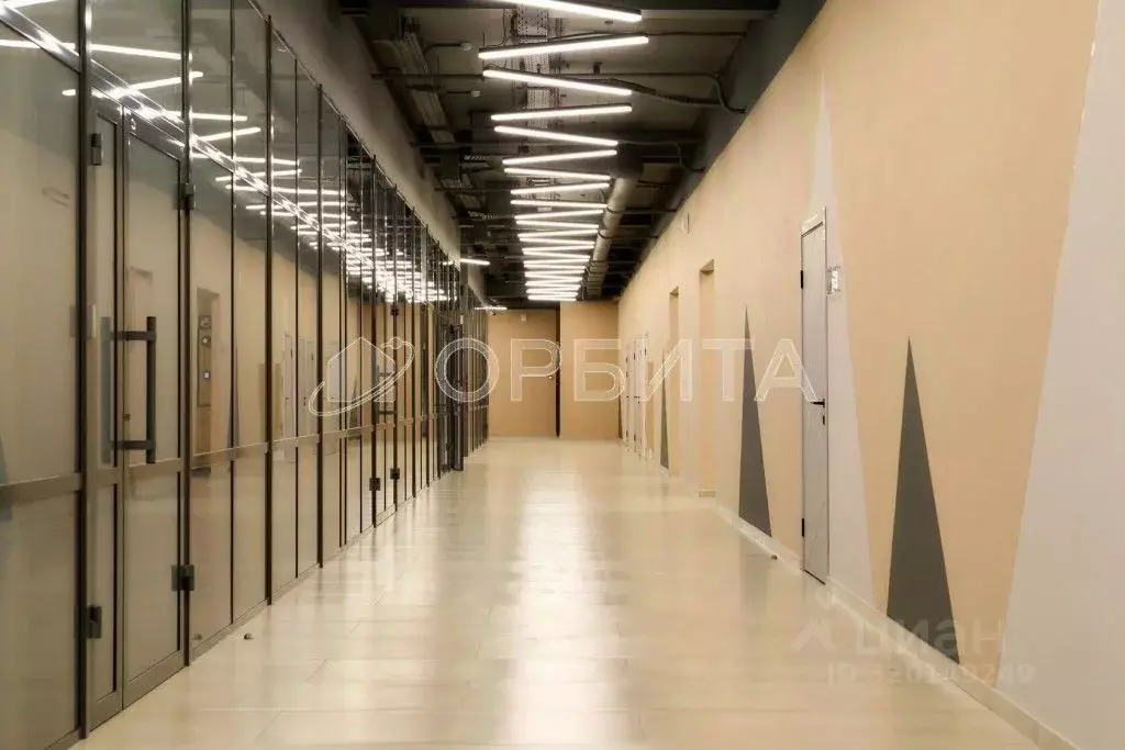 Помещение свободного назначения в Тюменская область, Тюмень ул. ... - Фото 2